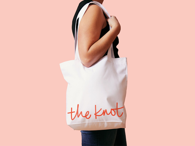 TheKnot婚禮策劃服務(wù)公司品牌形象升級改造案例，方案涉及廣告語和logo設(shè)計(jì) 